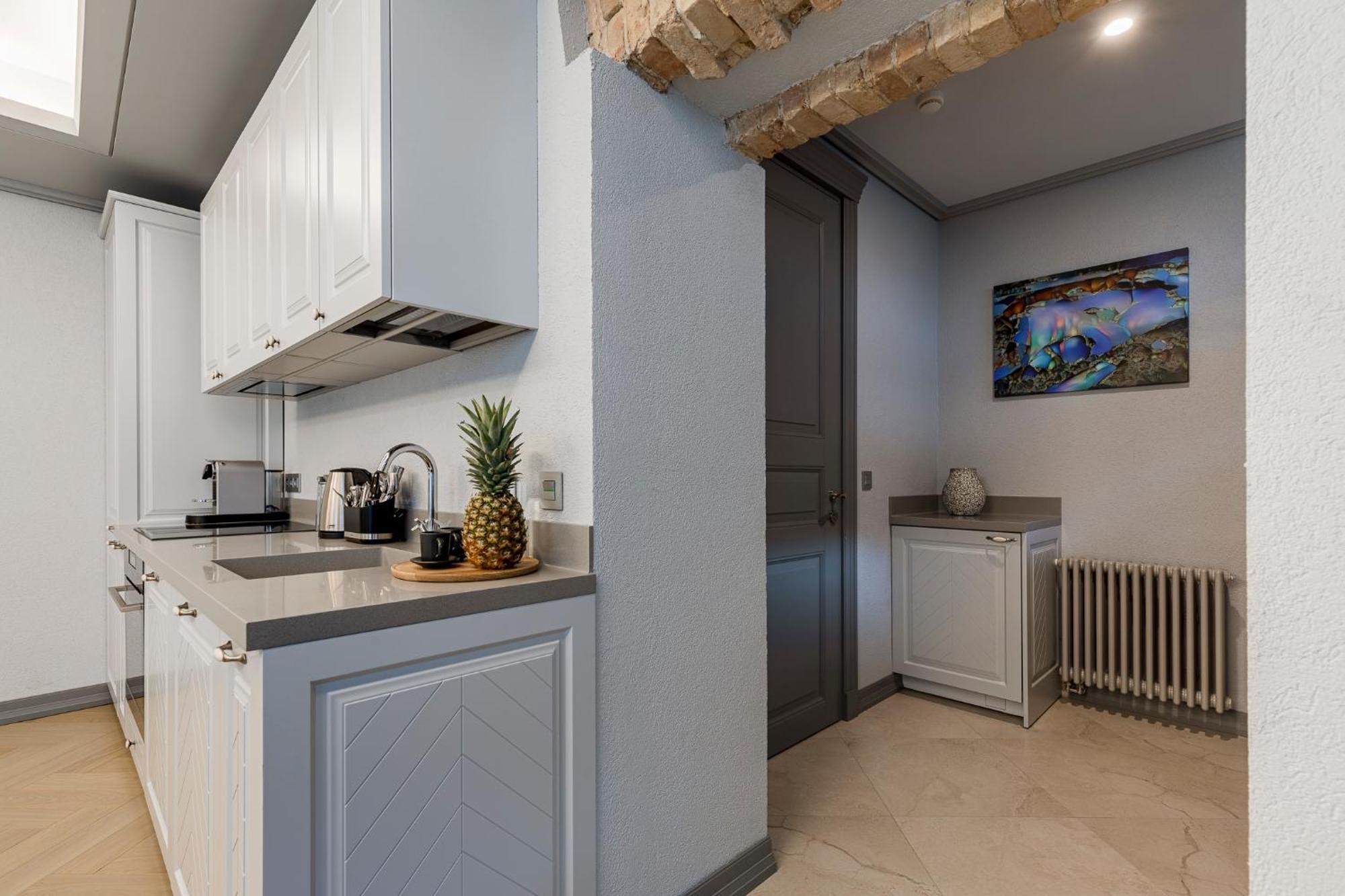 #Stayhere - Modern Luxury Apartments In The Heart Of Old Town Вильнюс Номер фото